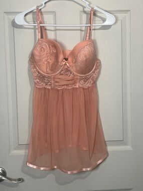 Daisy Fuentes Peach Lace Underwire Chemise
